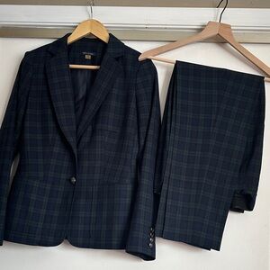 Tommy Hilfiger Black and Green Checkered Suit